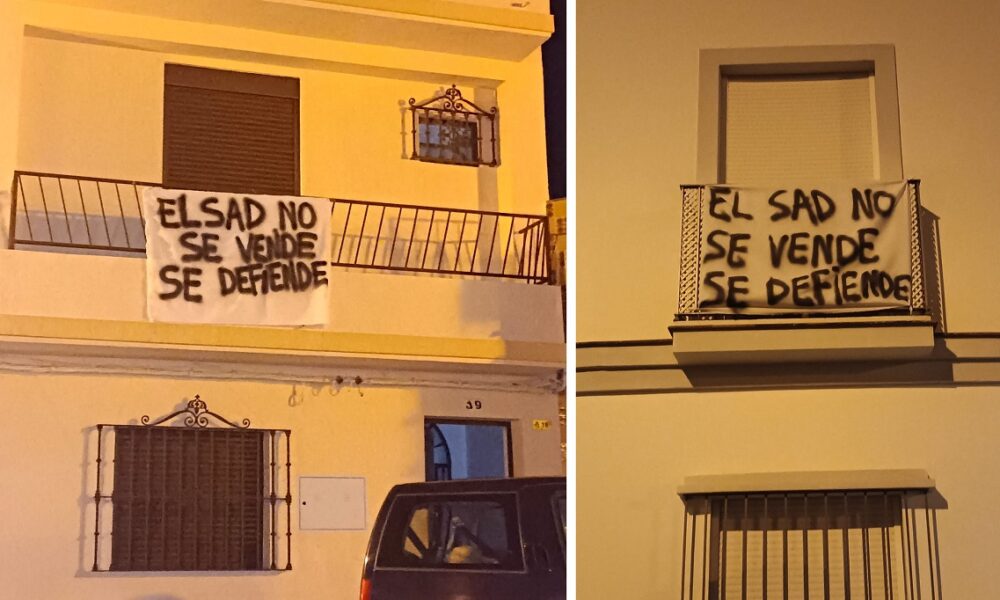 Las trabajadoras de la ayuda a domicilio piden al pueblo de Morón colgar sábanas blancas en apoyo de un SAD público